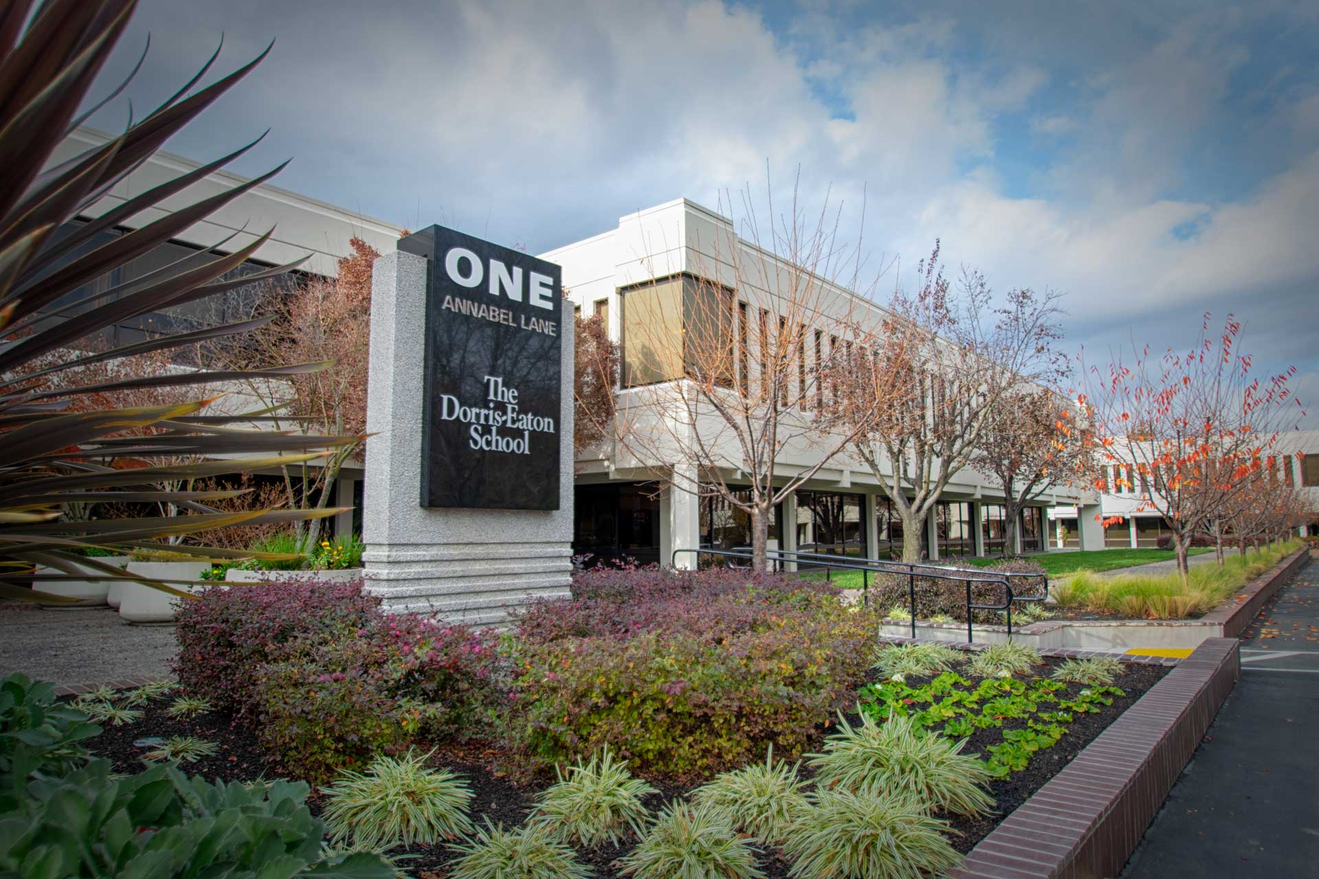 Front of The Dorris-Eaton Private School in San Ramon, CA